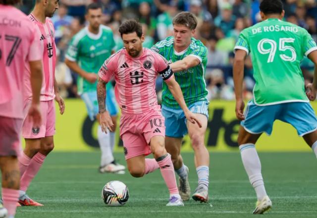 击败梅西领, 事中 击败梅西领, 事中