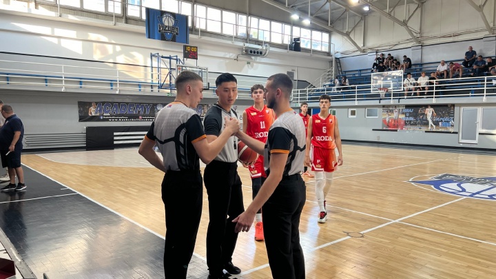 将与当地, 中国篮协, 三大球 将与当地, 中国篮协, 三大球