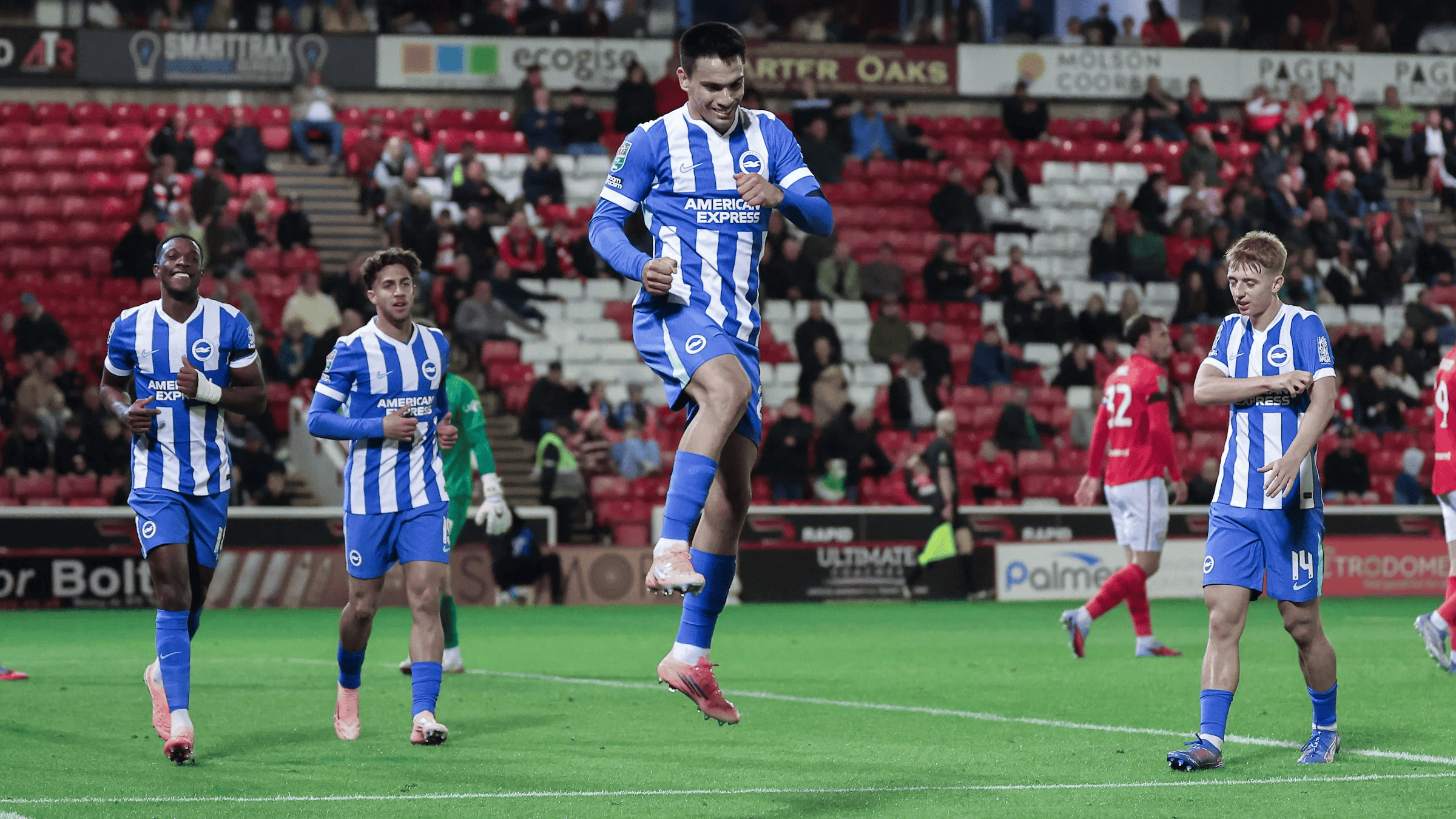 他祝贺我这, 大胜巴恩斯 他祝贺我这, 大胜巴恩斯