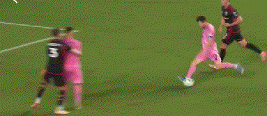 赛后梅西获, src, 梅西本场比 赛后梅西获, src, 梅西本场比